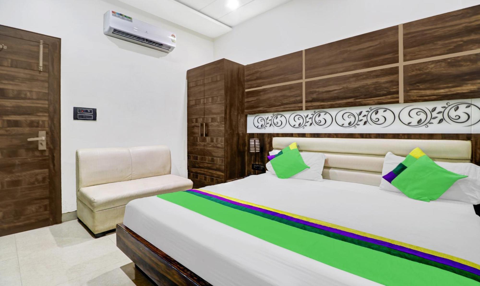 Itsy Hotels Anjali Mahal 500, Mtrs From Mathura Railway Station Dış mekan fotoğraf