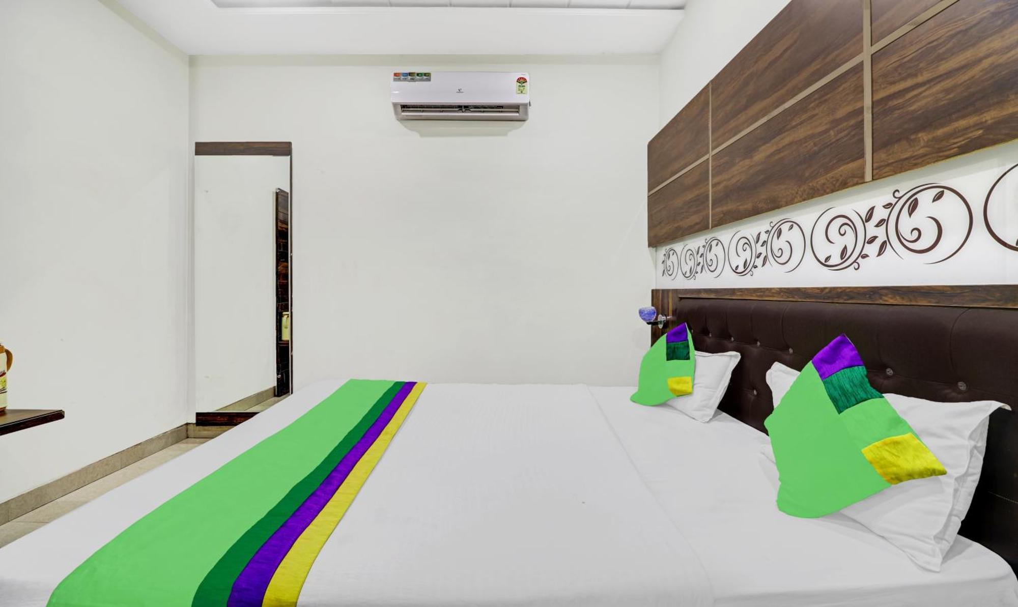 Itsy Hotels Anjali Mahal 500, Mtrs From Mathura Railway Station Dış mekan fotoğraf