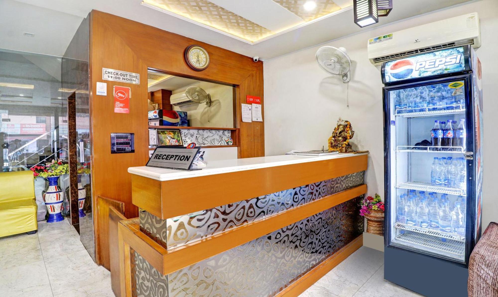 Itsy Hotels Anjali Mahal 500, Mtrs From Mathura Railway Station Dış mekan fotoğraf